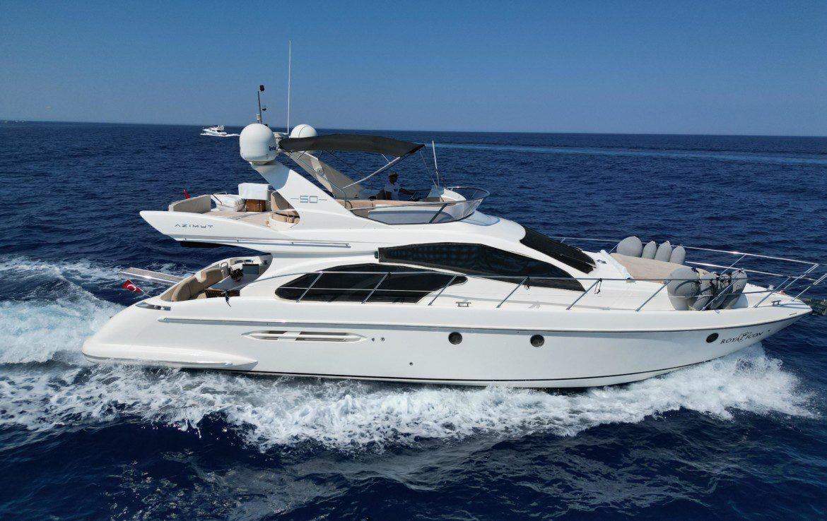 Kemer Yacht Rental 17m Azimut 50 Fly